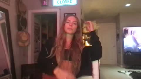 Savxoxoxo online show from 12-02-25, 04:07