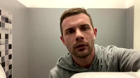 Snapshot of sawa08051989 chatting on 01-05-25, 11:01 chamomile online show from 01-05-25, 11:01