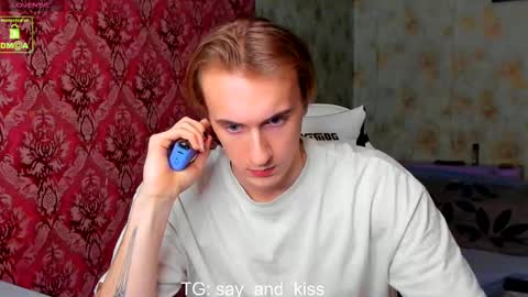 Say and kiss online show from 02-14-25, 09:43