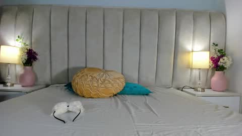 Snapshot of saylilith chatting on 02-03-25, 12:14 Say Lilith Monday to Saturday 700am to 140pm Colombian time online show from 02-03-25, 12:14