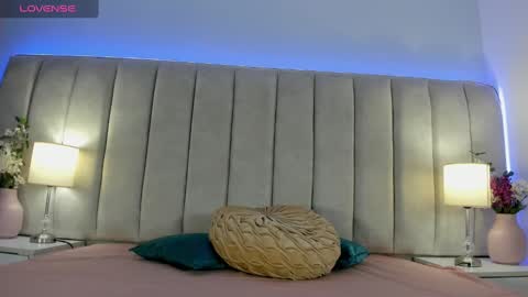 Snapshot of saylilith chatting on 03-04-25, 11:51 Say Lilith Monday to Saturday 700am to 140pm Colombian time online show from 03-04-25, 11:51