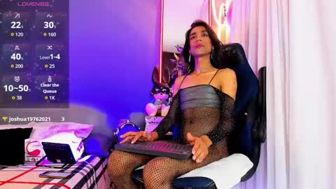 Snapshot of saylor_queen chatting on 09-29-25, 08:13 Saylor Queen online show from 09-29-25, 08:13