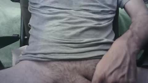 Snapshot of sbiru23 chatting on 05-01-26, 10:25 Ben online show from 05-01-26, 10:25