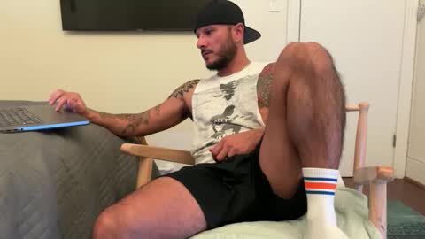 Snapshot of sbm84 chatting on 02-16-26, 03:46 sbm84 online show from 02-16-26, 03:46