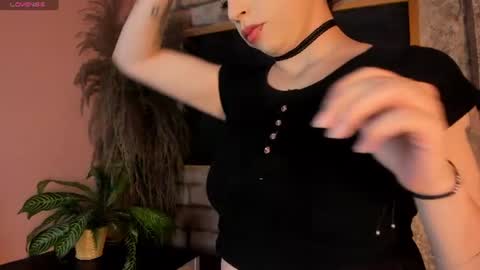 Snapshot of scarlattaa_desire chatting on 06-18-26, 03:18 SCARLATTA DESIRE online show from 06-18-26, 03:18