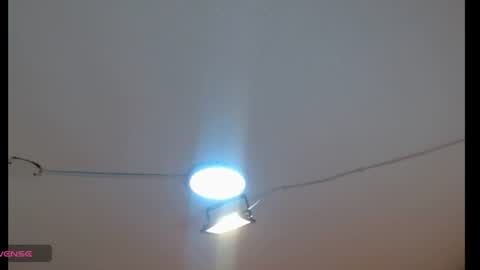 Snapshot of scarlet118082 chatting on 06-11-26, 05:00 scarlet118082 online show from 06-11-26, 05:00