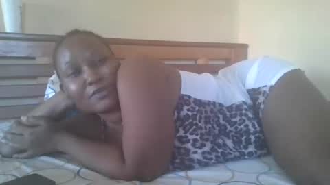 scarlet_25142359 online show from 11-08-25, 01:11