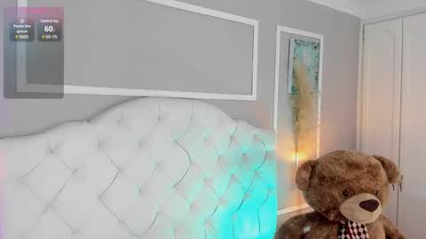 Snapshot of scarlet__hill chatting on 12-13-24, 01:33 scarlet hill online show from 12-13-24, 01:33