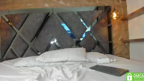 scarlet__jones_ online show from 09-26-25, 08:24