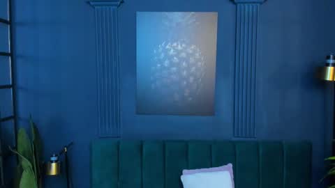 Scarlet Edwars online show from 10-21-25, 04:30