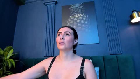 Scarlet Edwars online show from 03-20-26, 07:08