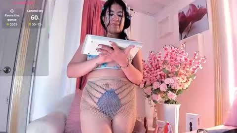 Andrea online show from 10-31-25, 01:34