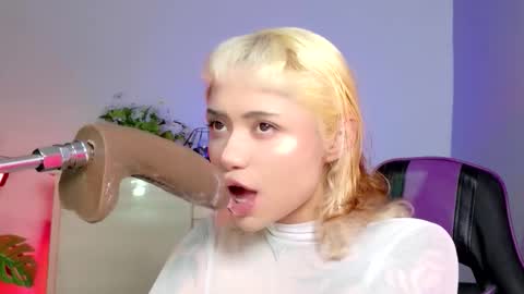 scarlet_gold online show from 02-09-26, 03:21