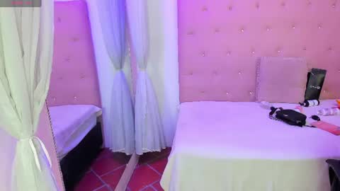 scarlet_hans online show from 06-15-26, 11:34