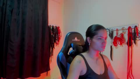 scarlet taylor kennedy online show from 10-24-25, 12:52