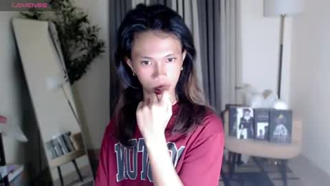 Scarlet online show from 06-21-26, 10:07