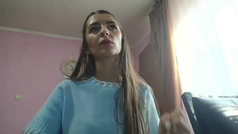 Snapshot of scarlet_rosse chatting on 05-19-26, 03:07 Scarlet online show from 05-19-26, 03:07