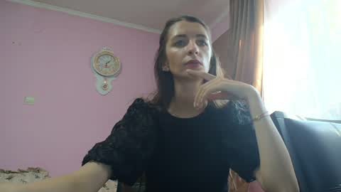 Snapshot of scarlet_rosse chatting on 05-27-26, 03:20 Scarlet online show from 05-27-26, 03:20