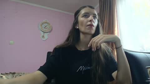 Snapshot of scarlet_rosse chatting on 06-02-26, 04:20 Scarlet online show from 06-02-26, 04:20