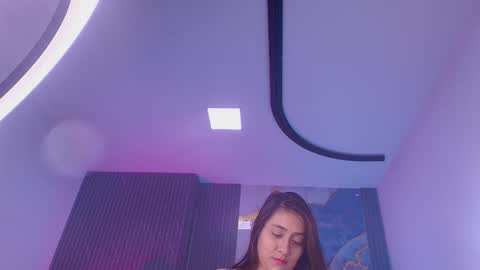 Scarlet  online show from 03-24-26, 11:59