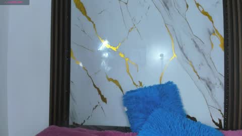 scarlet_shadow_hh online show from 04-17-26, 04:32