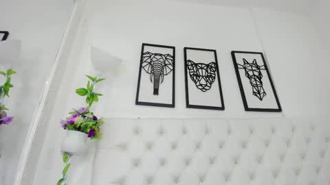 Snapshot of scarlet_stan22 chatting on 02-13-25, 05:01 Isa online show from 02-13-25, 05:01