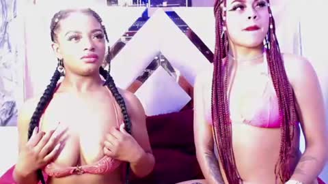 scarlet and roxane online show from 07-28-26, 06:20