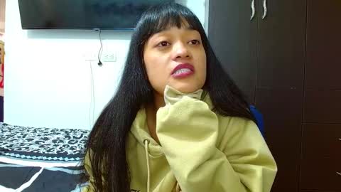 ScarletandRyan28 online show from 01-04-25, 01:10