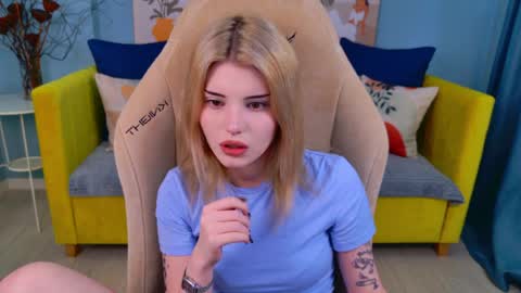 scarletblackwood online show from 04-08-26, 05:18