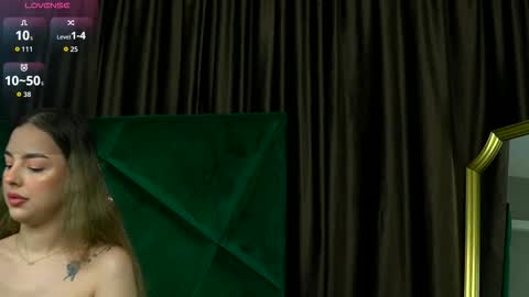 Scarlet online show from 01-09-26, 10:44