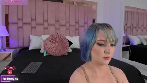 Scarlet online show from 11-24-25, 08:19