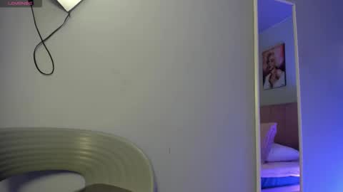 Scarlet  online show from 02-28-26, 06:03