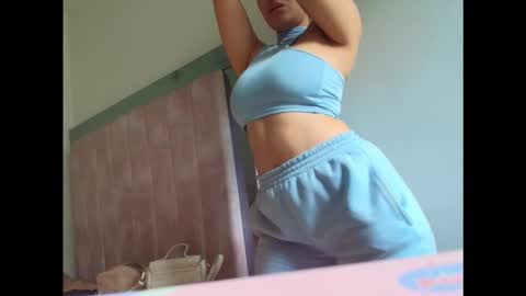 Snapshot of scarleth_baby chatting on 02-19-26, 09:33 Alaia Domina online show from 02-19-26, 09:33