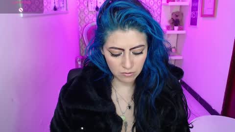 Snapshot of scarleth_bluee chatting on 01-29-25, 03:01 Scarleth online show from 01-29-25, 03:01