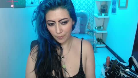 Snapshot of scarleth_bluee chatting on 01-30-25, 09:15 Scarleth online show from 01-30-25, 09:15