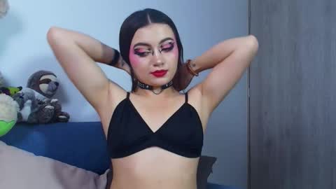 Scarlet online show from 03-31-26, 03:12