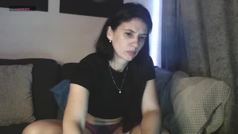 Snapshot of scarletmoons chatting on 04-01-26, 11:46 scarletmoons online show from 04-01-26, 11:46