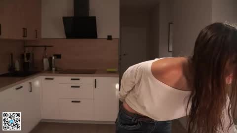 Snapshot of scarletmore chatting on 03-02-26, 09:54 Scarlet online show from 03-02-26, 09:54