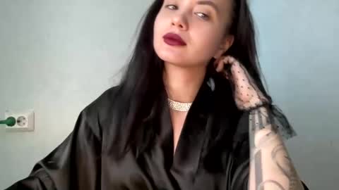 scarletpetal online show from 02-12-25, 08:38