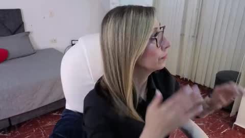 Scarlett online show from 02-14-26, 12:02