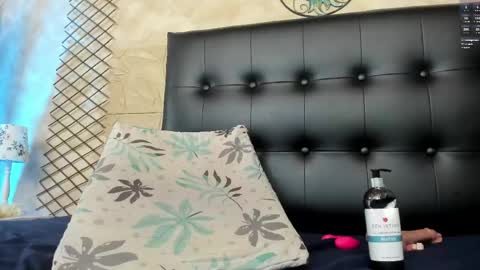 Snapshot of scarlett_1007 chatting on 05-31-26, 06:09 Scarlett online show from 05-31-26, 06:09