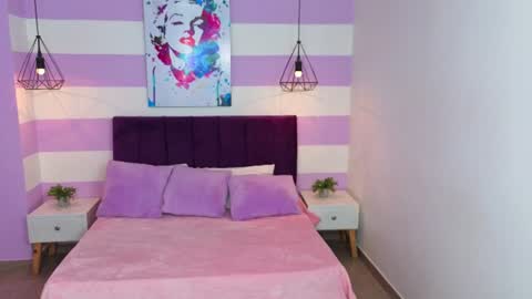 Snapshot of scarlett__bell chatting on 07-18-26, 01:48 Scarlett online show from 07-18-26, 01:48