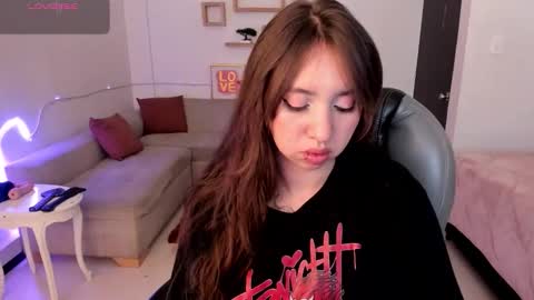 Scarlett online show from 11-04-25, 12:26