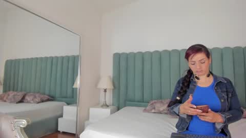 Snapshot of scarlett__noir chatting on 06-15-26, 10:45 scarlett__noir online show from 06-15-26, 10:45