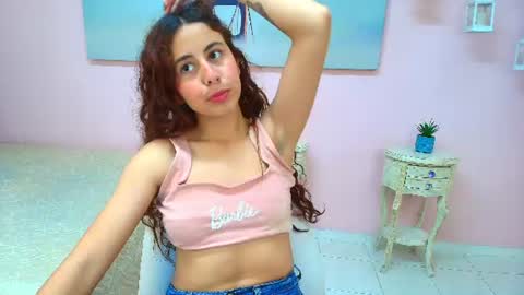 Snapshot of scarlett_clyde chatting on 06-10-26, 12:48 Scarlett online show from 06-10-26, 12:48
