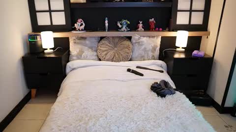 Snapshot of scarlett_collins01 chatting on 01-09-26, 04:26 Scarlett Collins online show from 01-09-26, 04:26