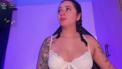 Snapshot of scarlett_collins_ chatting on 05-01-26, 11:48 SCARLETT COLLINS online show from 05-01-26, 11:48