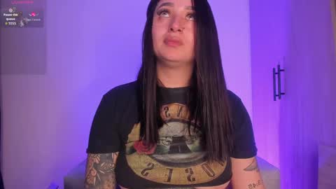 Snapshot of scarlett_collins_ chatting on 05-25-26, 11:44 SCARLETT COLLINS online show from 05-25-26, 11:44