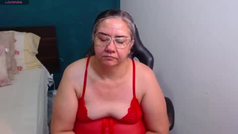 Scarlett  online show from 06-04-26, 01:22