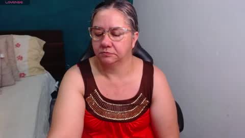 Snapshot of scarlett_duboi1 chatting on 06-09-26, 02:34 Scarlett online show from 06-09-26, 02:34